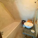 Holiday home Le Domaine Des Roseraies- Flaubert By Interhome