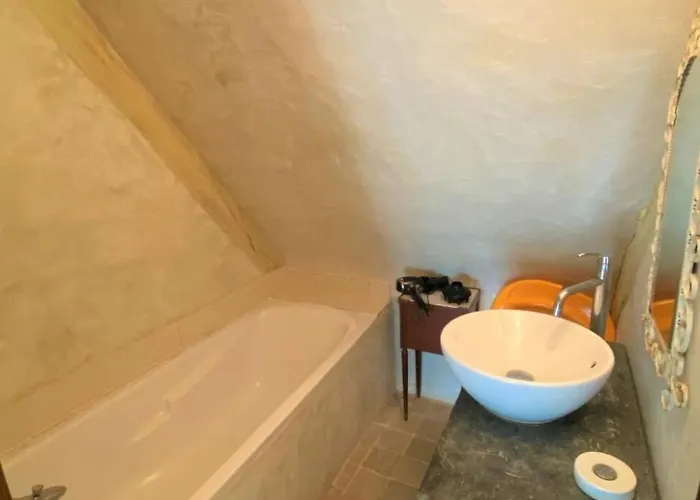 Semesterbostad Le Domaine Des Roseraies- Flaubert By Interhome